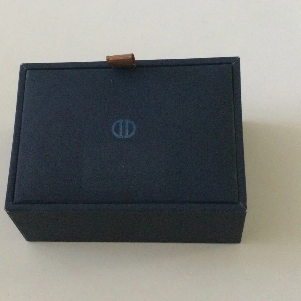 DAVID DONAHUE CUFF LINKS AND STUD SET SILVER BLACK ONYX NWT